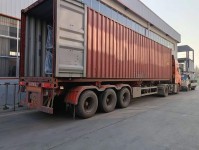 非洲客户柴油机装柜发货